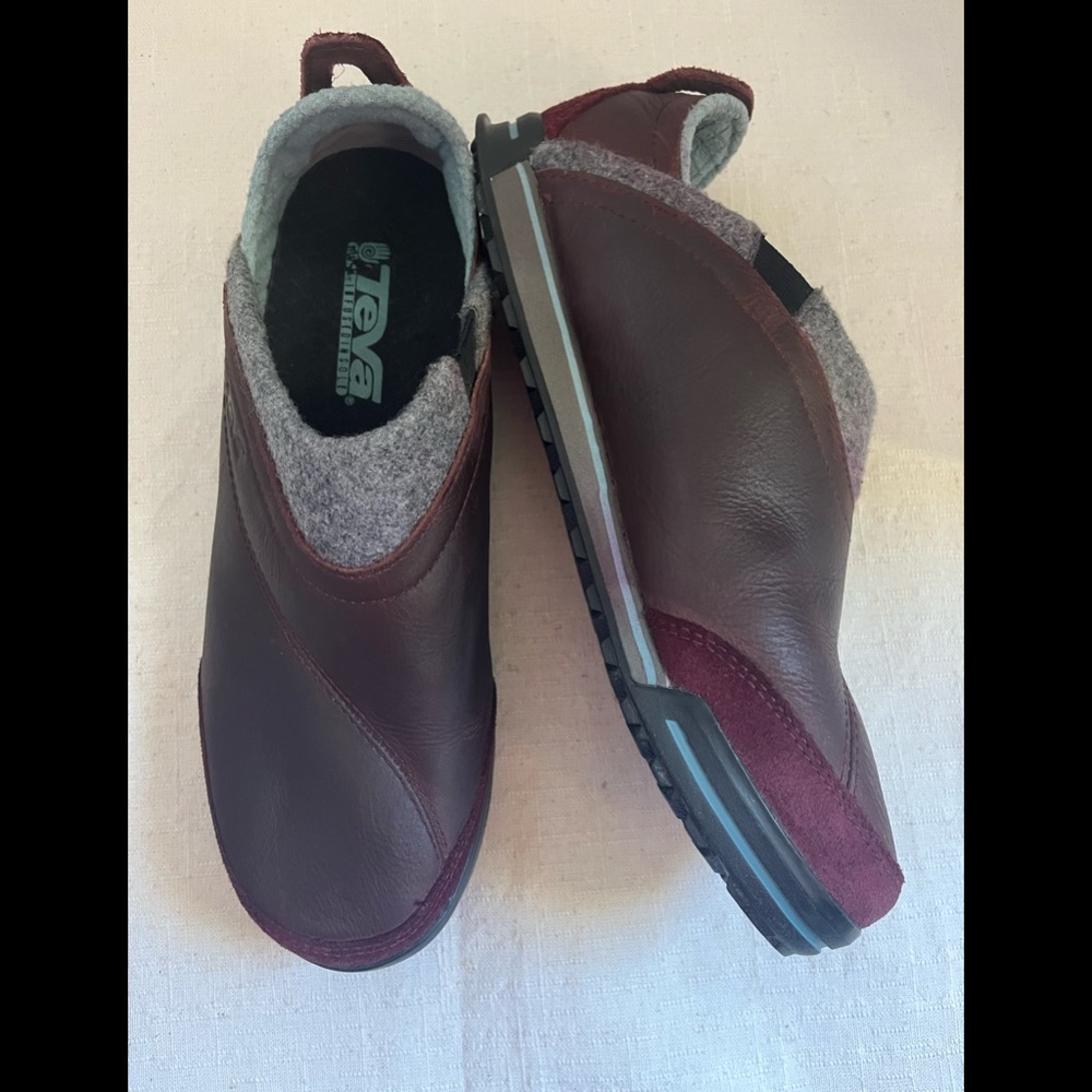 Teva leather slip on shoes